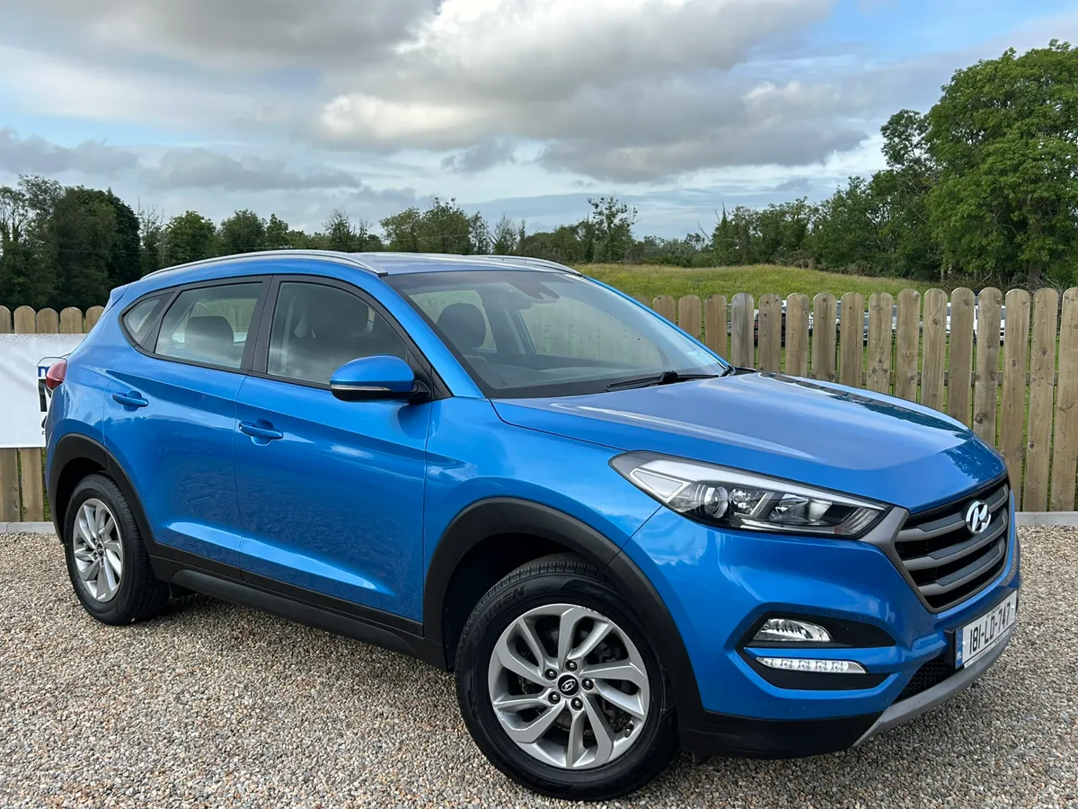 2018 Hyundai Tucson Se Nav low Milage - Image 1