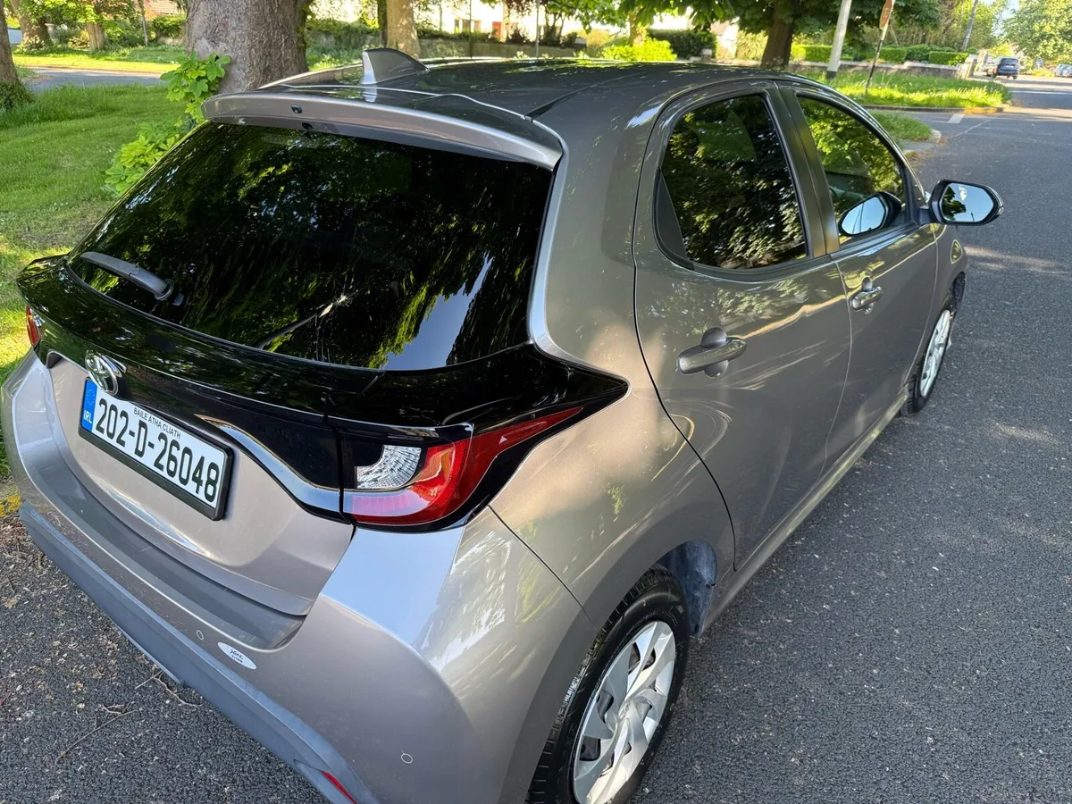 2020 Toyota Yaris 1.0 petrol NCT 05/27 - Image 3