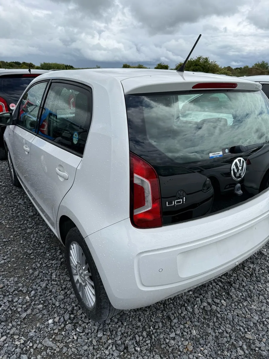 2014 VW Up 5 door - Image 3