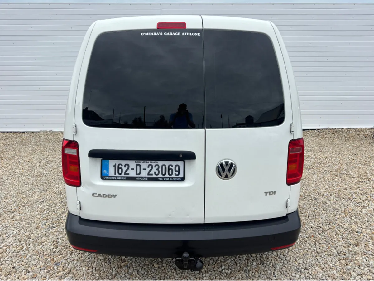 Volkswagen Caddy PV 2.0TDI 102HP MANUAL 5SPEED 5DR - Image 4