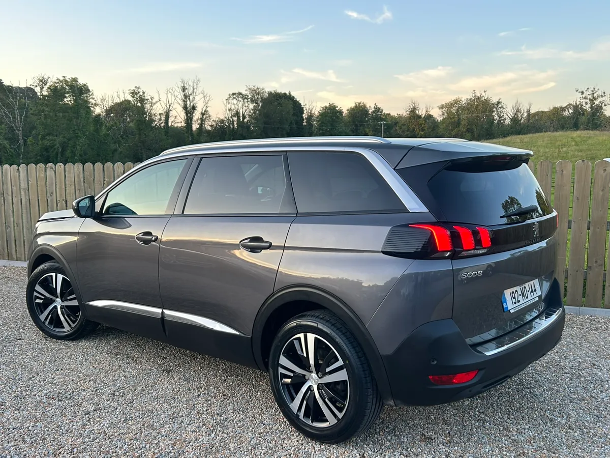 2019 Peugeot 5008 Allure 7 Seater - Image 2