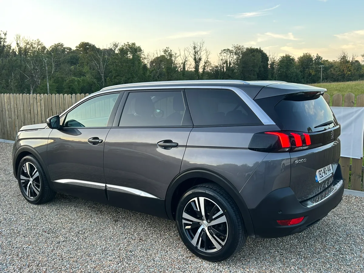 2019 Peugeot 5008 Allure 7 Seater - Image 4