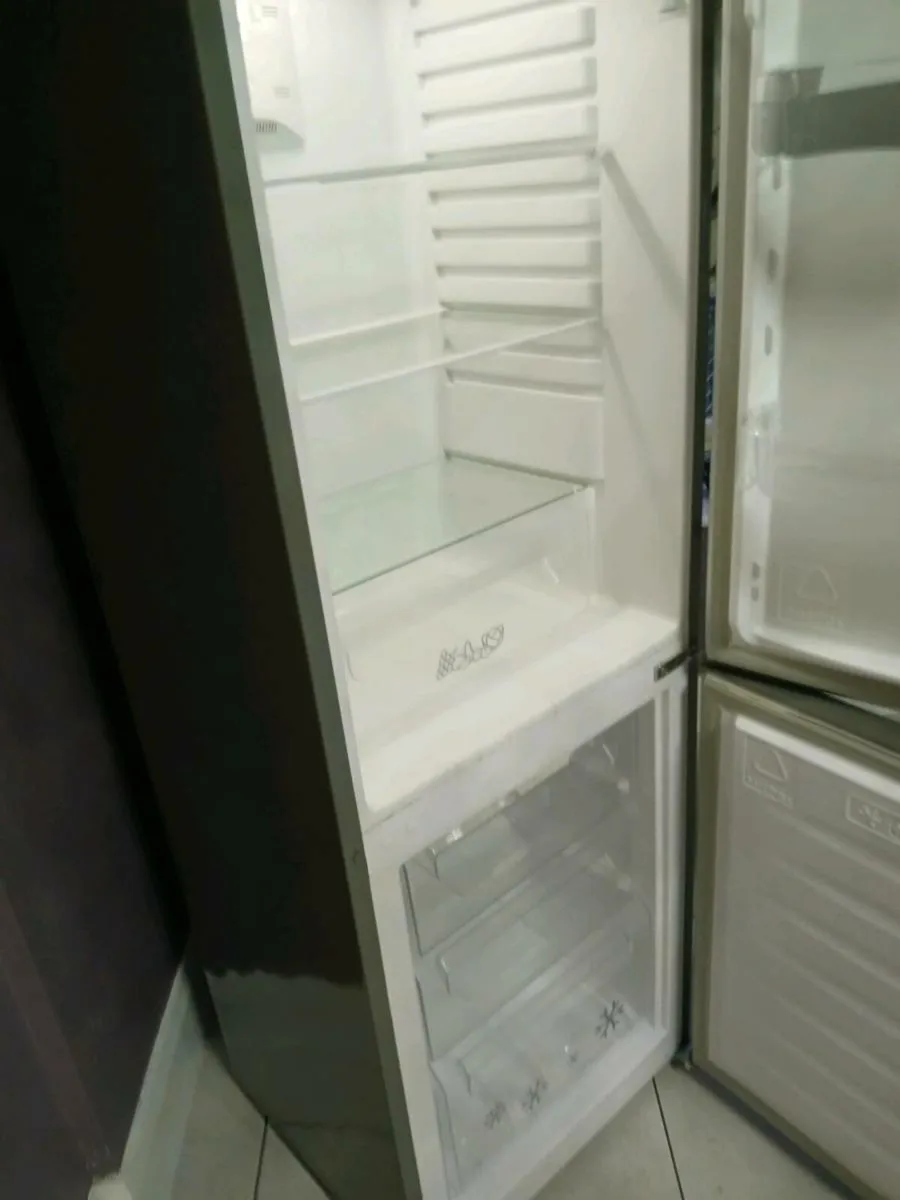 Fridge./ freezer - Image 4
