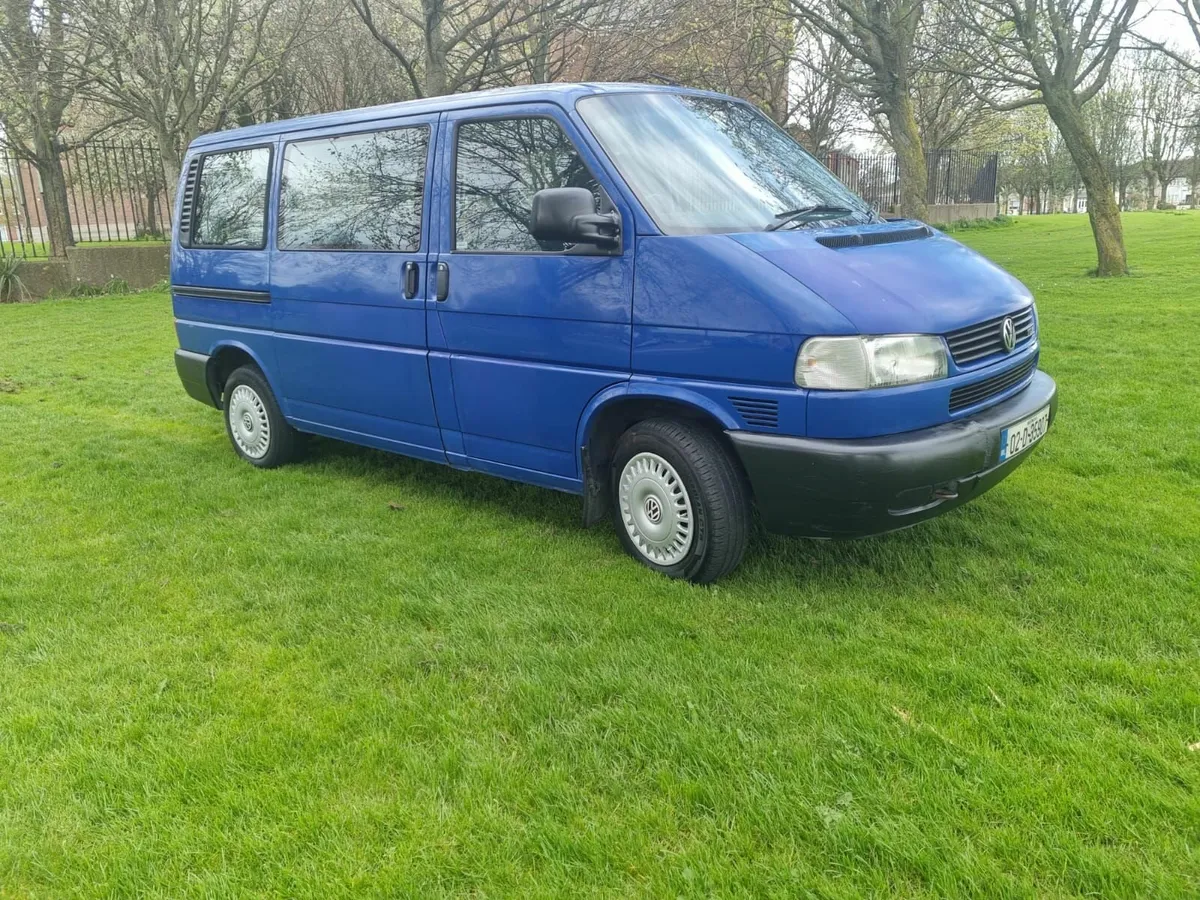 2002 VW Caravelle - Image 1