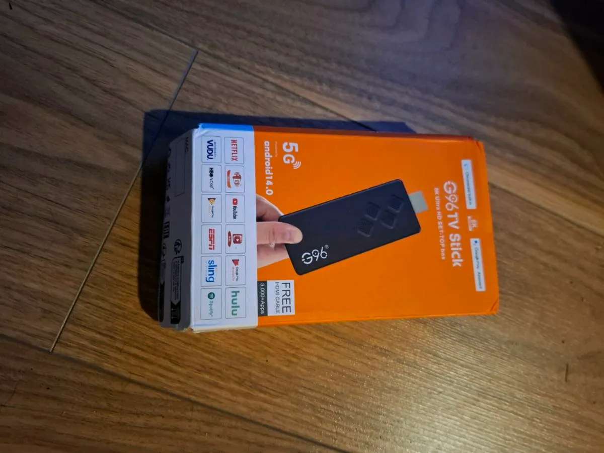 40" SAMSUNG TV - Image 4