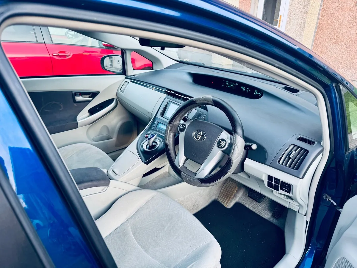 Toyota Prius - Image 1