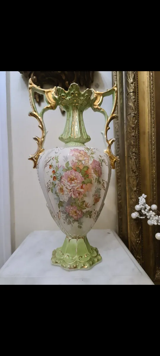 Antique vases - Image 4