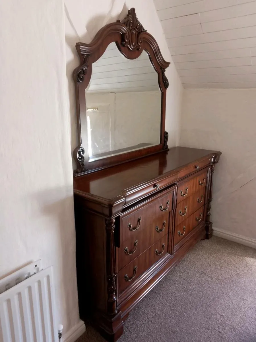 Chest of Drawers - Image 1