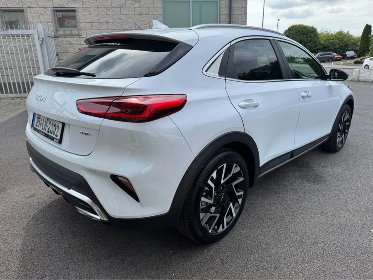Kia Xceed Phev My24  Deposit Taken - Image 2