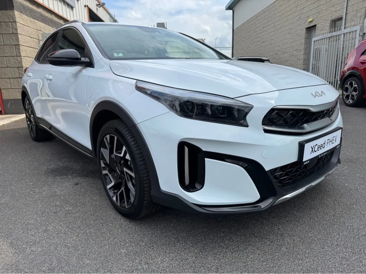 Kia Xceed Phev My24  Deposit Taken - Image 3