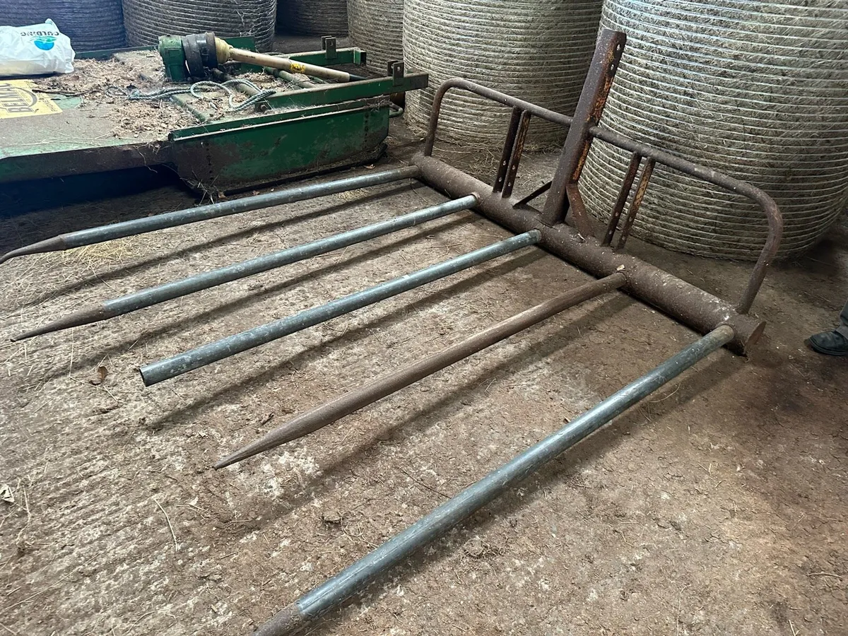 Online antique and farm clearance auction - Image 2