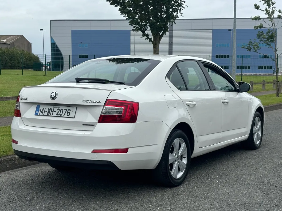 Skoda Octavia 1.6 TDI 110BHP 2014 *NCT & TAX* - Image 3