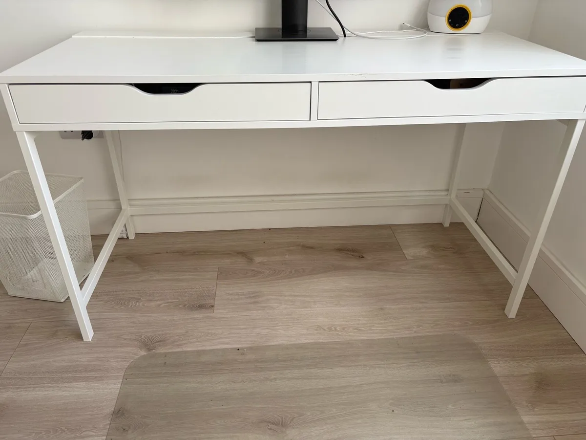 Office Desk