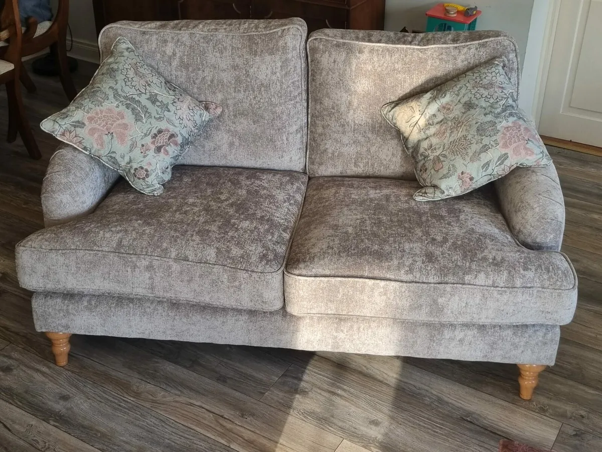 Brand New Sofa Suite 3 & 2 seater - Image 2