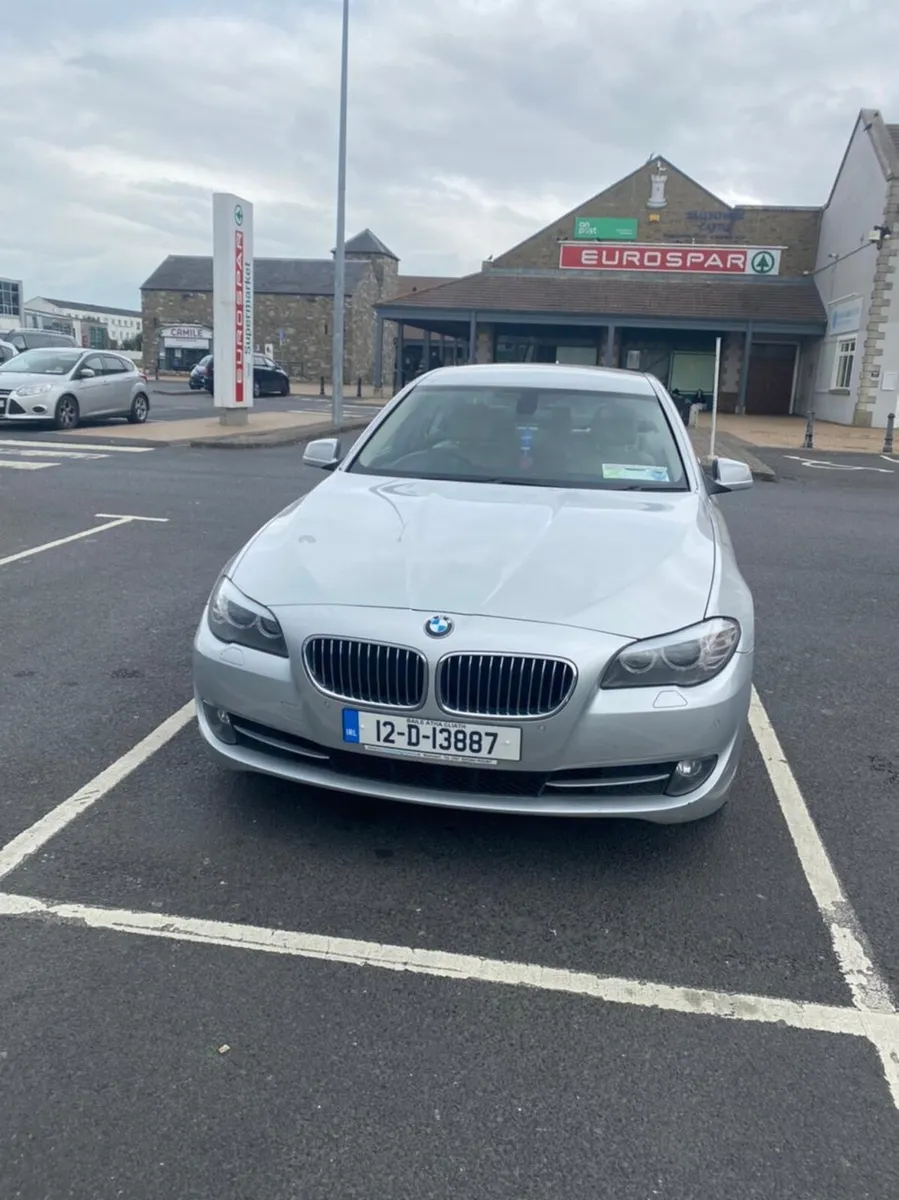 BMW 5-Series 2012 - Image 4