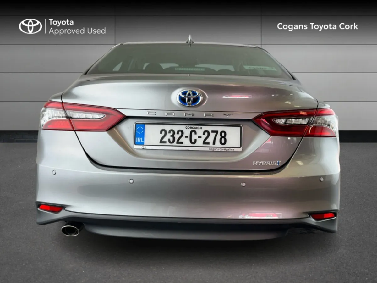 Toyota Camry CAMRY PLATINUM EDITION - Image 4