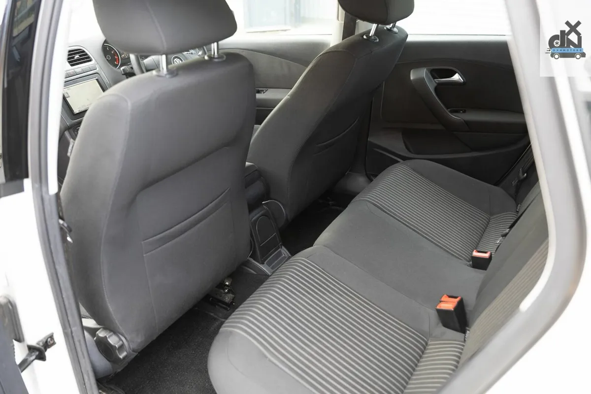 Volkswagen Polo 2012 - Image 4
