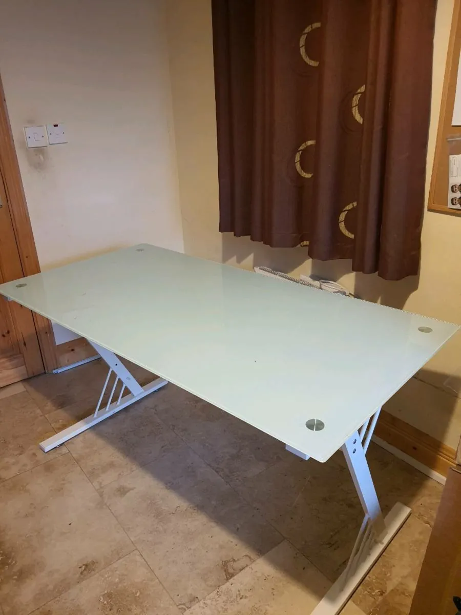 Office Desk - Image 2