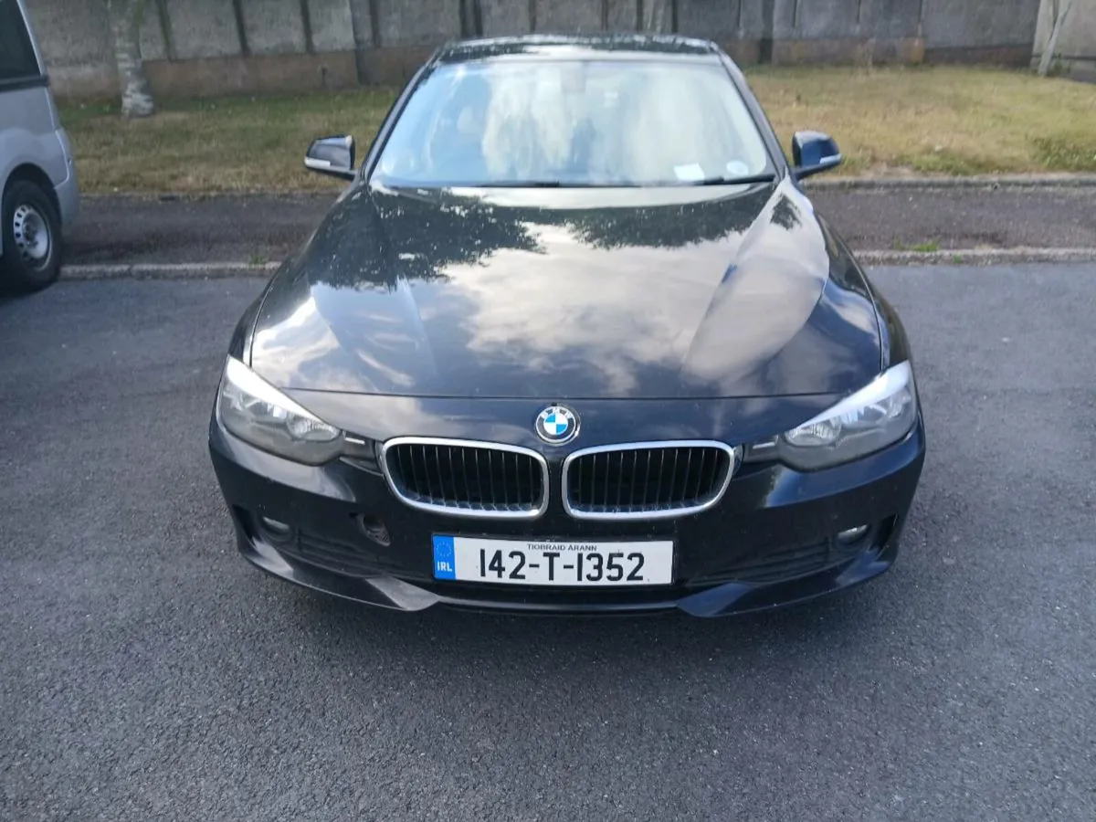 142 BMW F30 320D MANUAL - Image 2