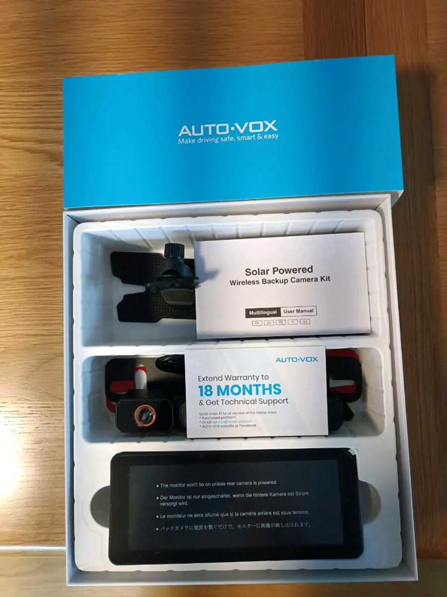 Autovox wireless reversing camera - Image 1
