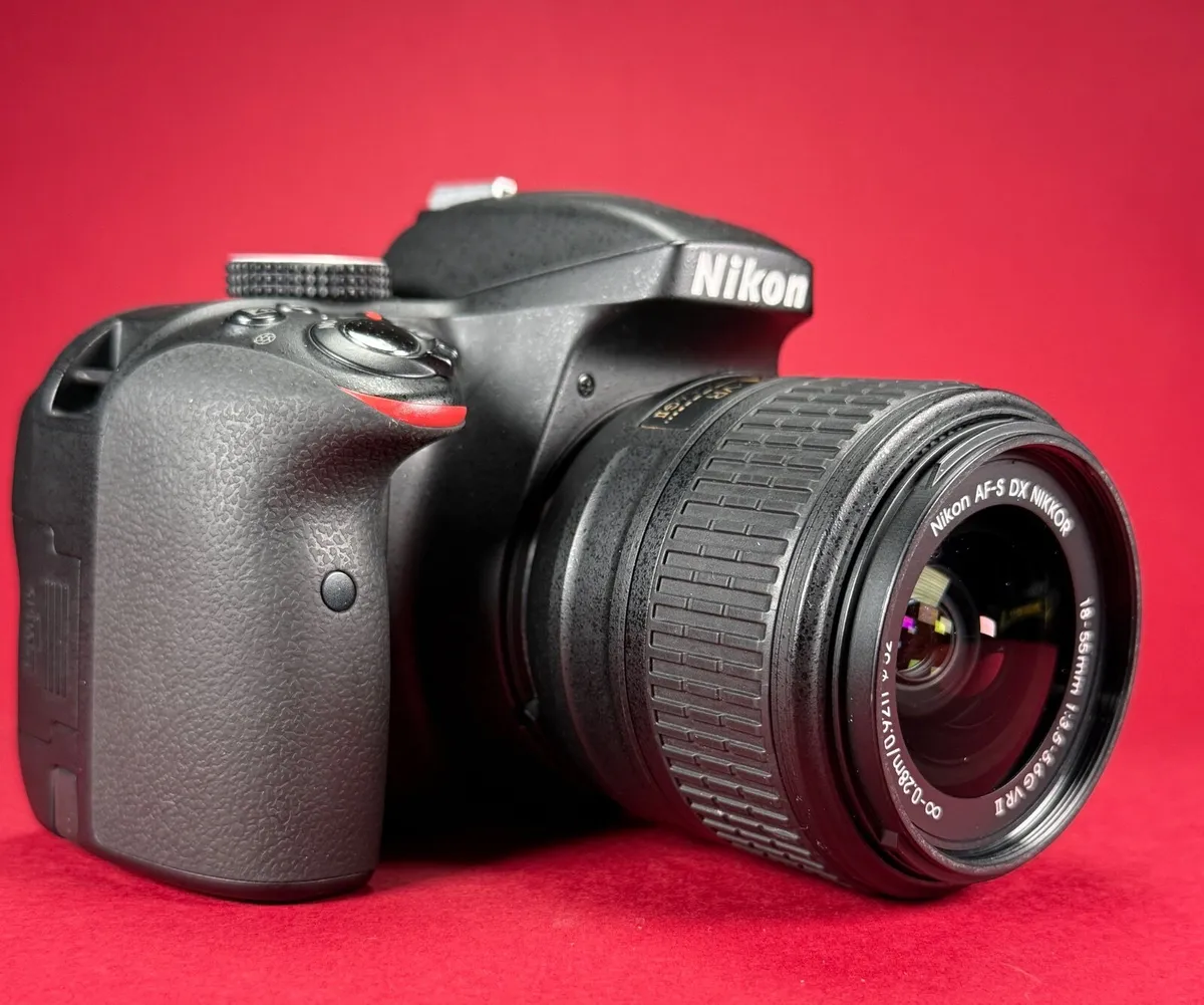 Nikon D3300  AF-S DX NIKKOR 18-55mm f/3.5-5.6G VR - Image 3