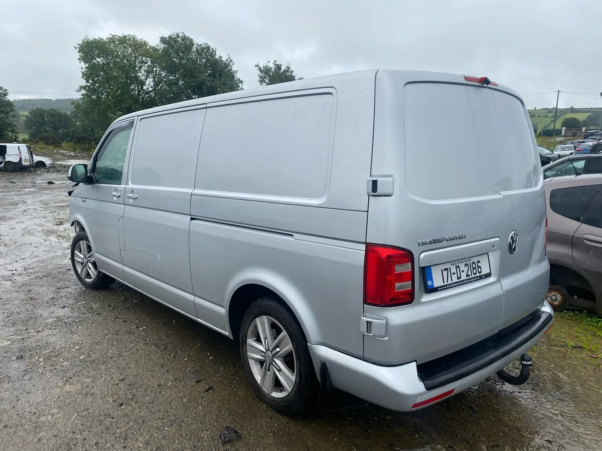 Volkswagen Transporter - Image 3