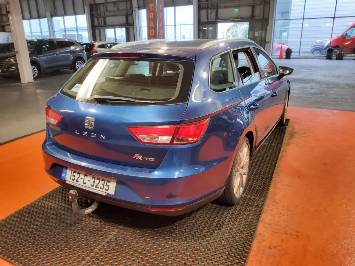 SEAT Leon 1.6tdi 110PS SE - Image 3