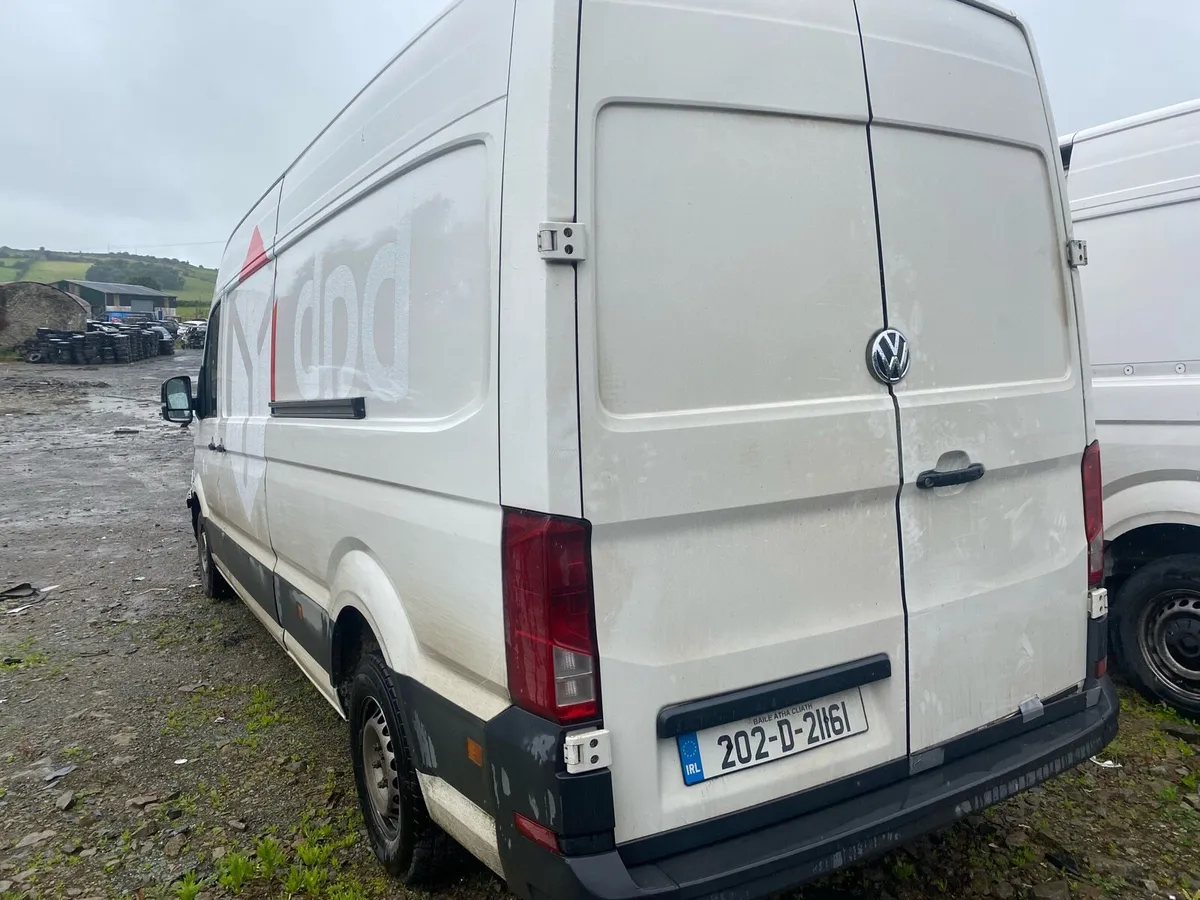 Volkswagen Crafter - Image 3