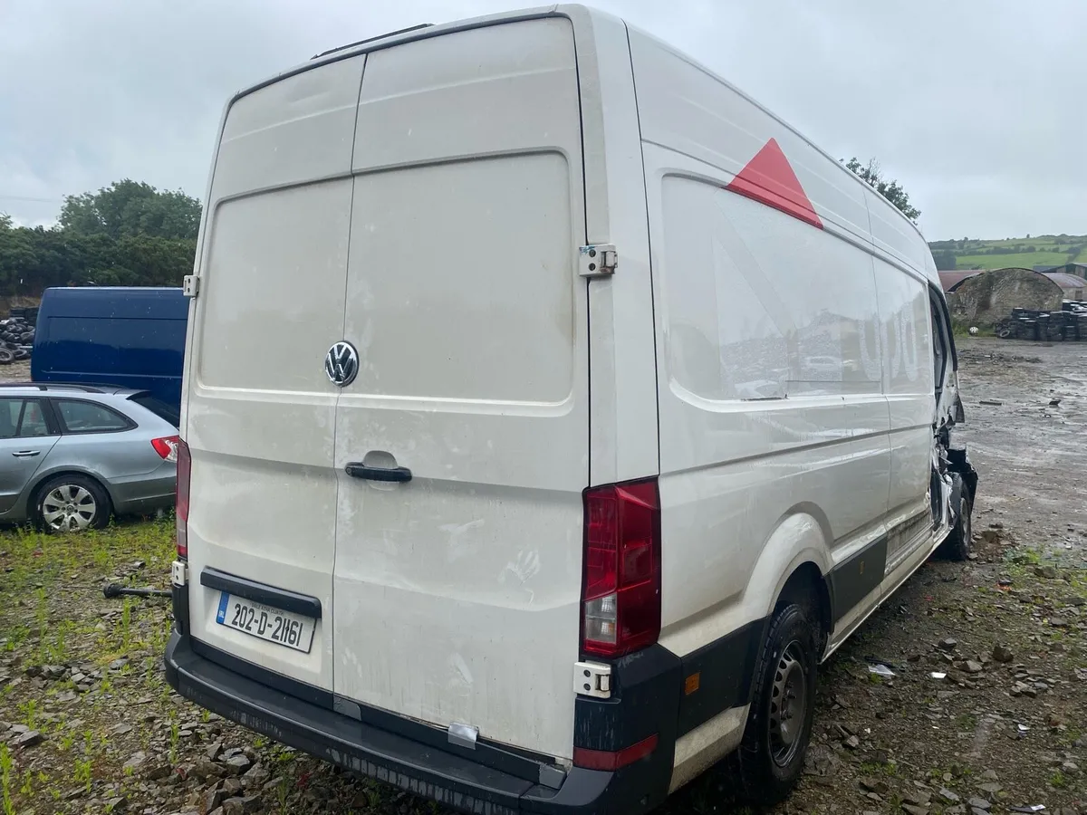 Volkswagen Crafter - Image 4
