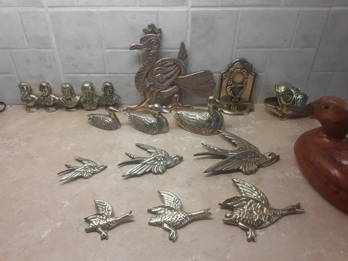 VINTAGE  BRASS  ORNAMENTS. - Image 1