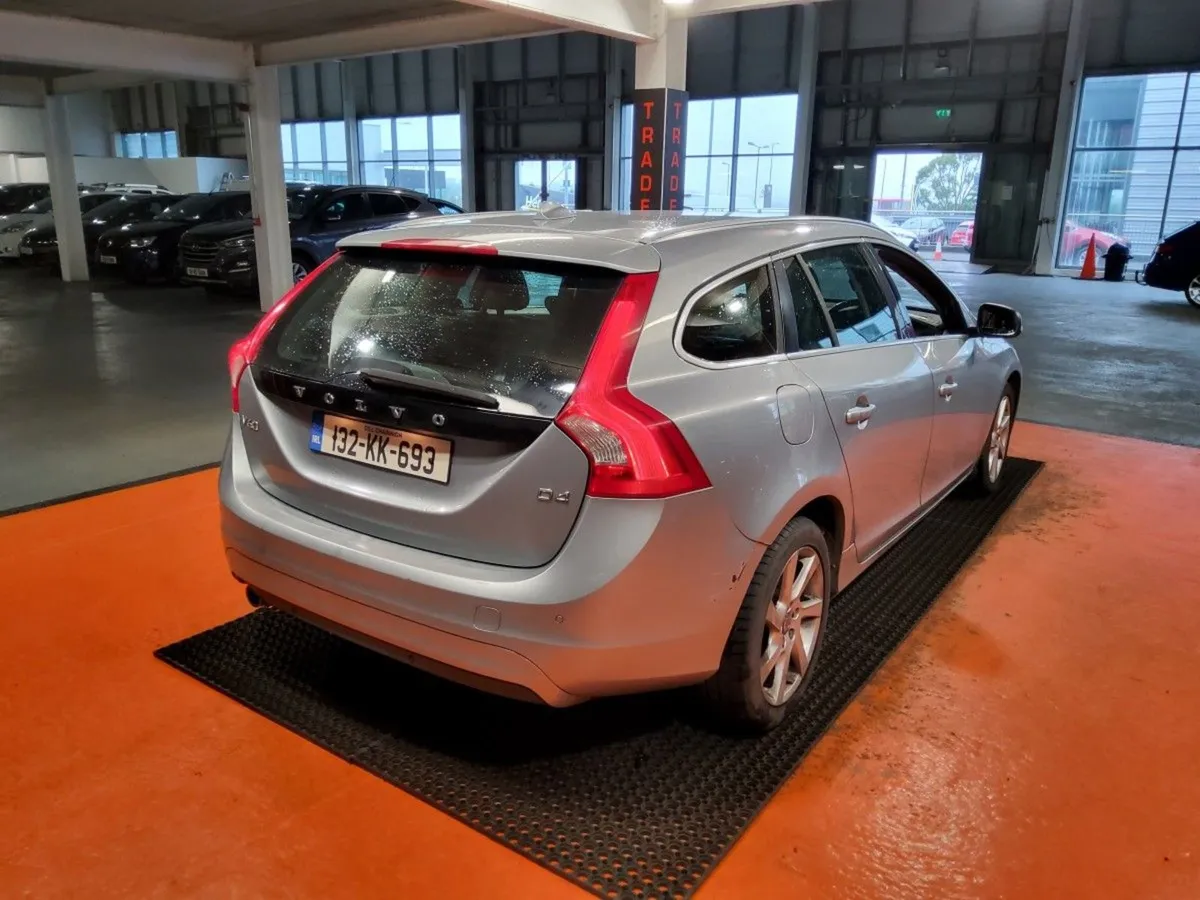 Volvo V60 D4 (163hp) SE Lux - Image 3