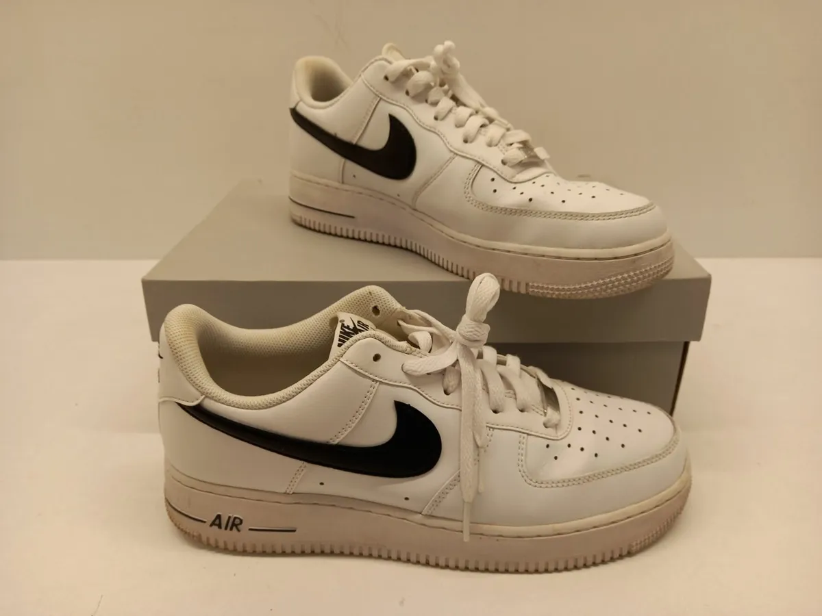 Online Auction Of Air Force 1 '07 AN20 & More! - Image 1