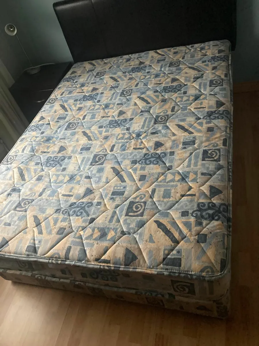 FREE - Bed and mattress x2 - Image 2
