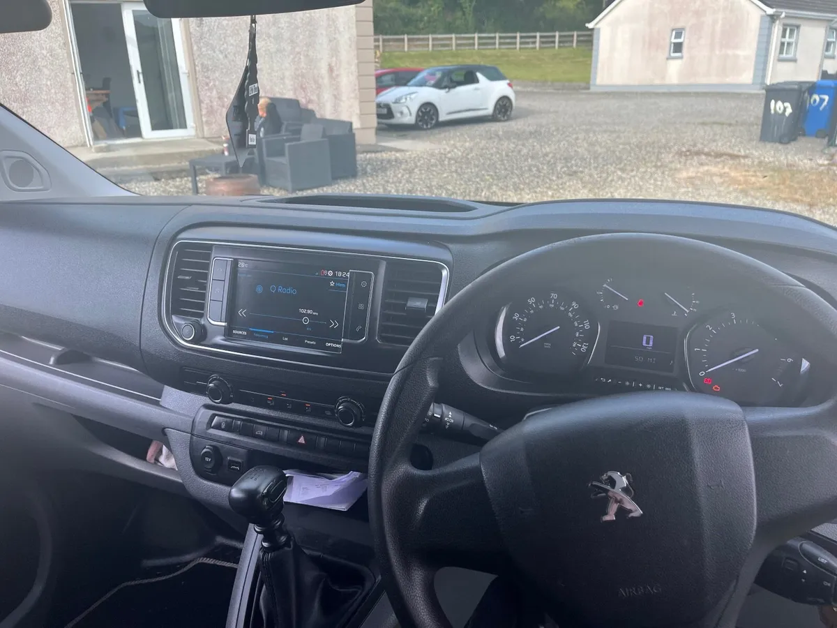Peugeot Expert 2019 - Image 4