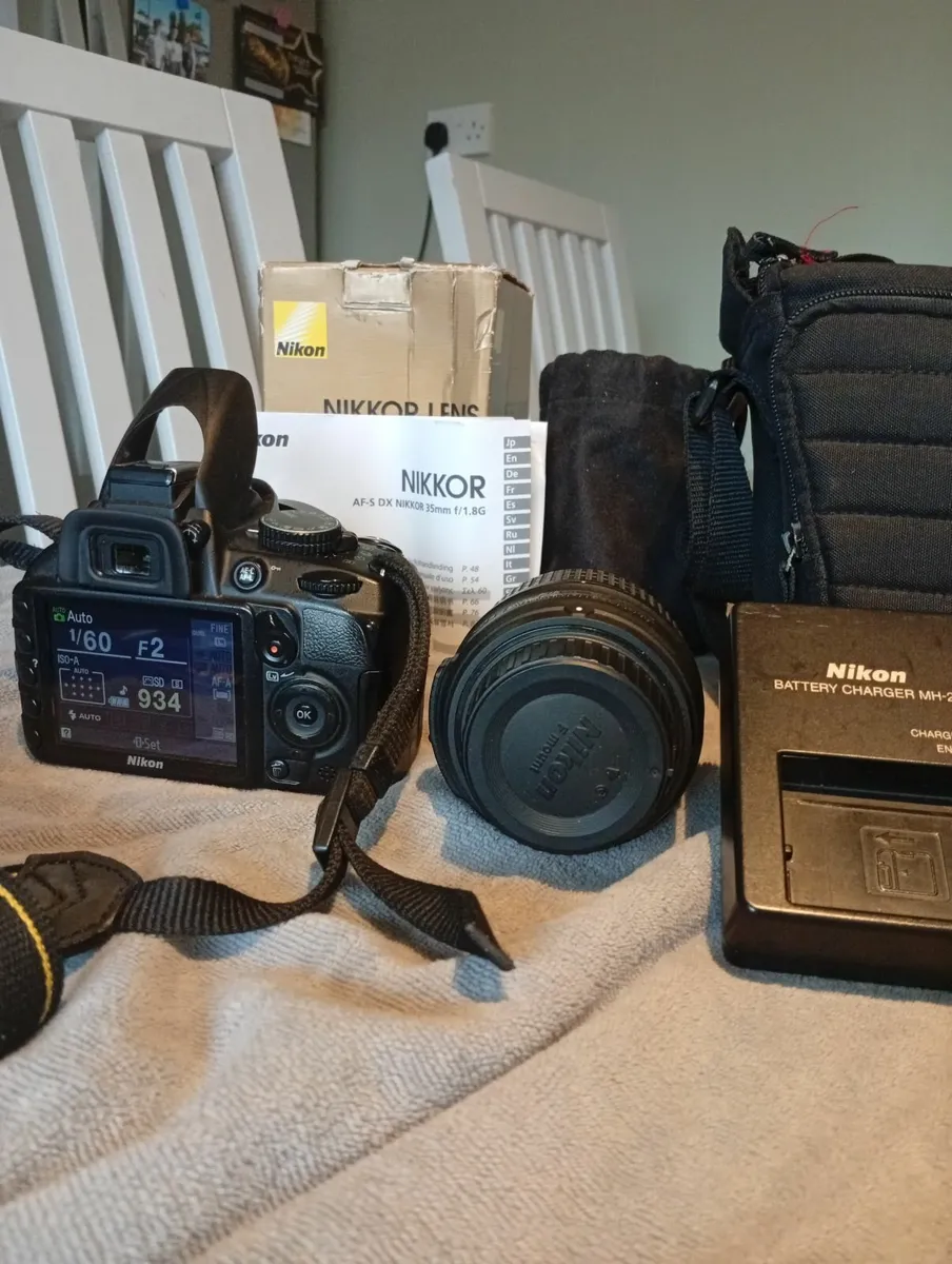 NIKON D3100 DSLR 35mm + 18-55mm - Image 2