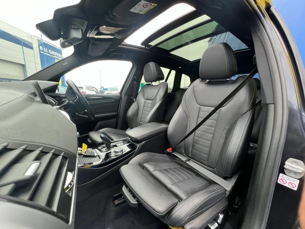 BMW iX3 PREMIER EDITION // PANORAMIC SUNROOF // 20 - Image 2