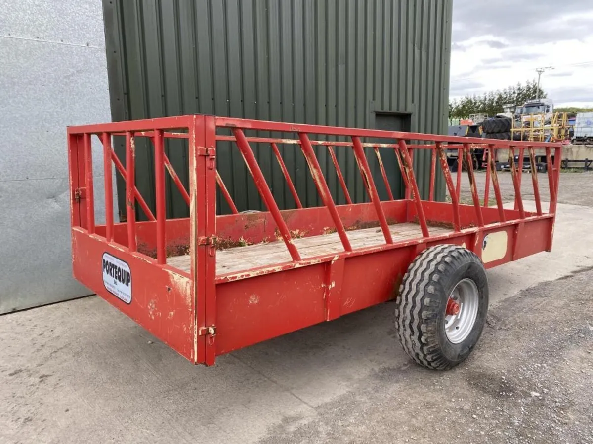 Feed trailer 16 to 20 foot - Image 1