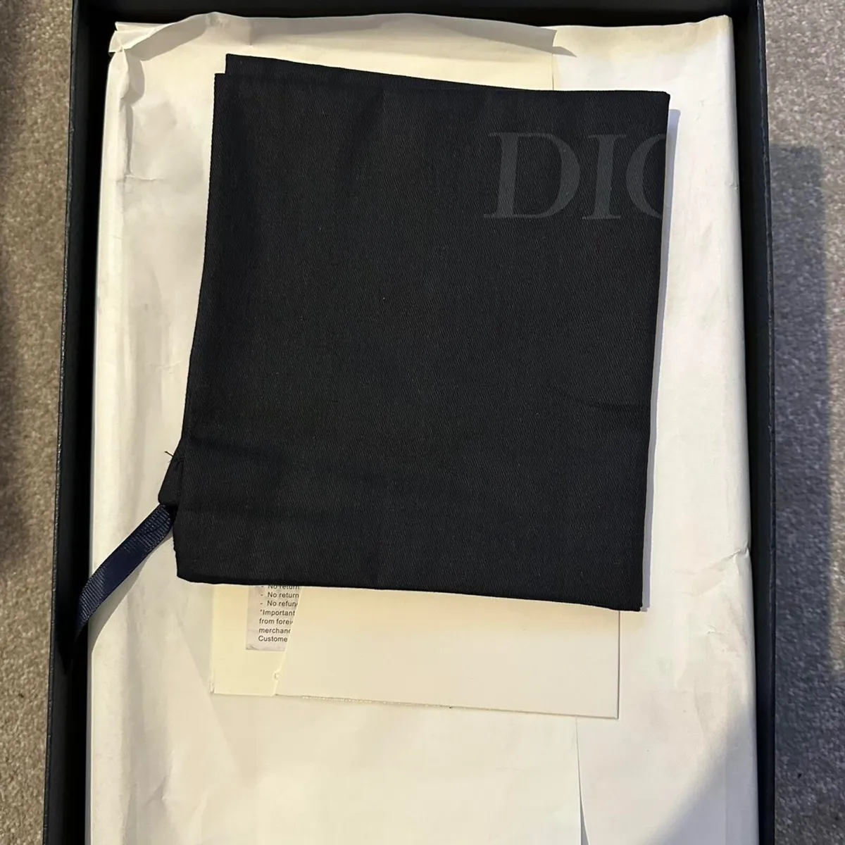 Dior B22 - Image 3