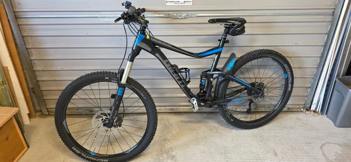 Giant Trance 3 2016 - Image 1