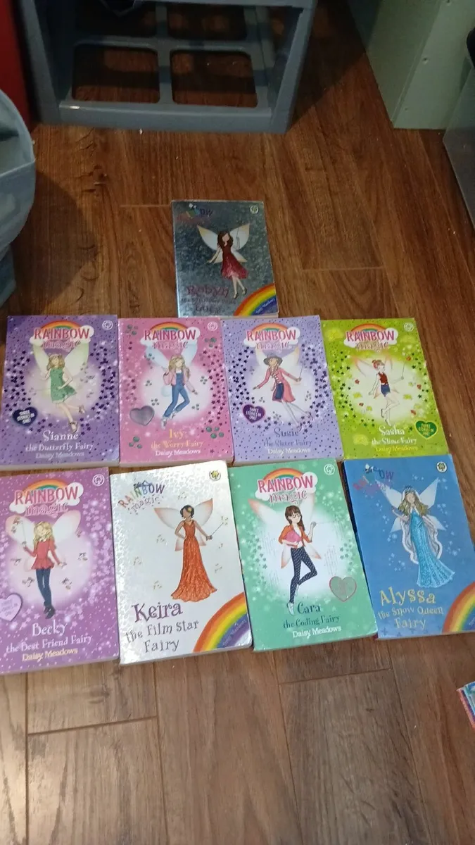 Rainbow magic books - Image 3