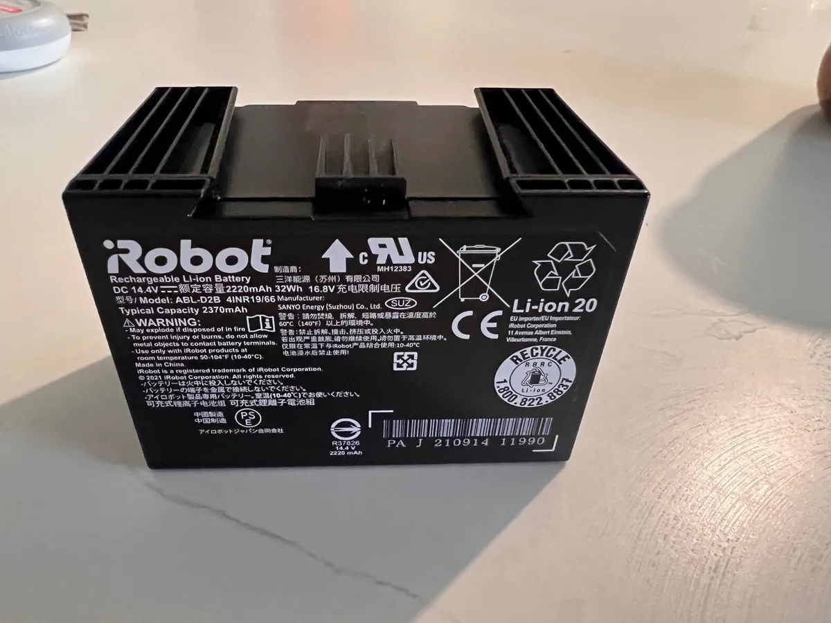 iRobot battery 2220mah - Image 3
