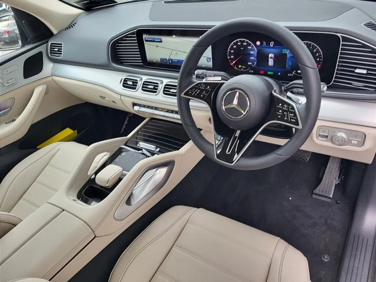 Mercedes-Benz GLE-Class Gle350de 4matic AMG Line - Image 2