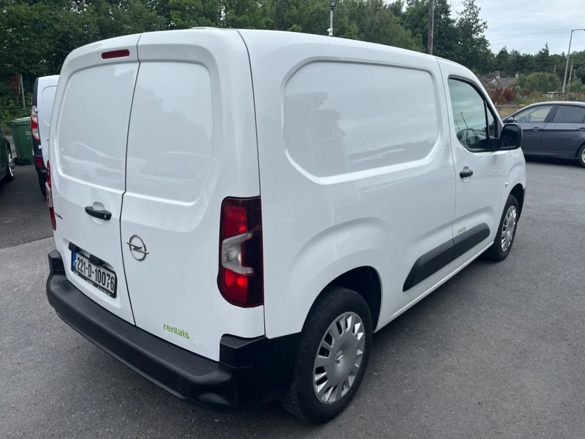 Opel Combo 6 Speed 100BHP 1.5L Diesel - Image 2