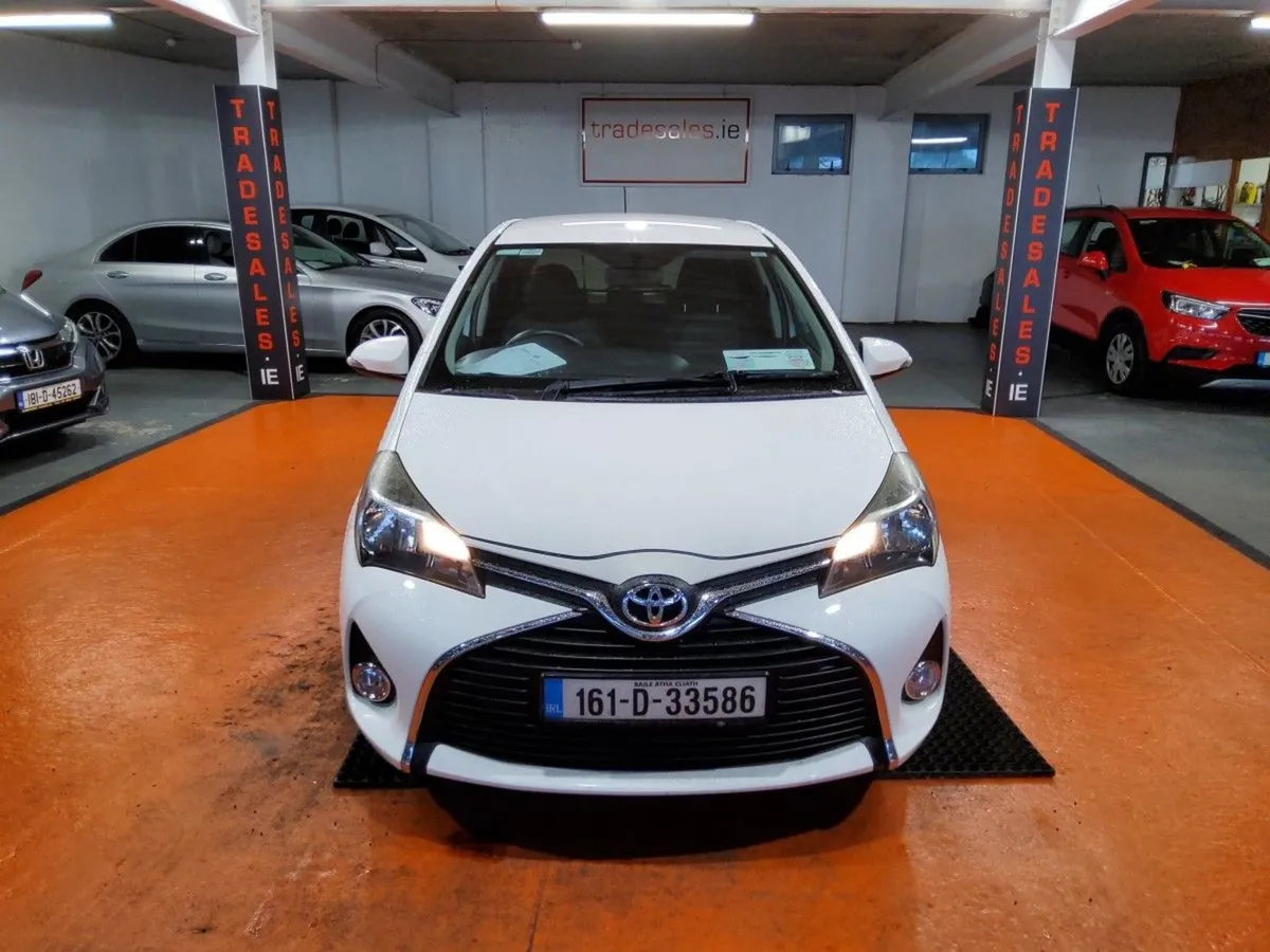 Toyota Yaris 1.0 Vvt-i 3Dr Luna - Image 1