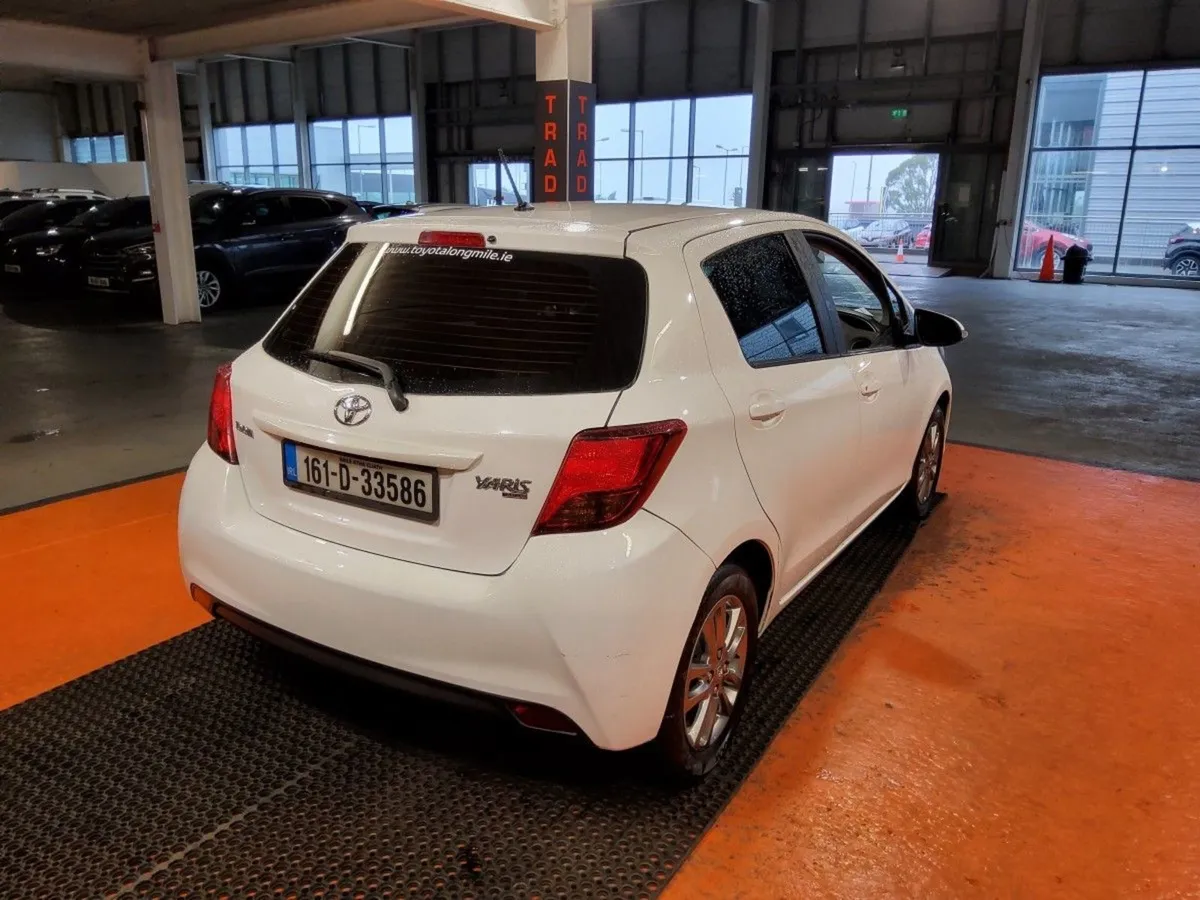 Toyota Yaris 1.0 Vvt-i 3Dr Luna - Image 3
