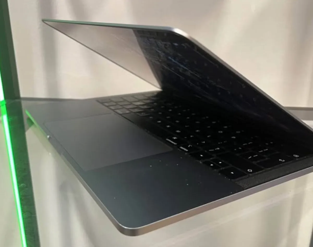 MacBook - Image 1