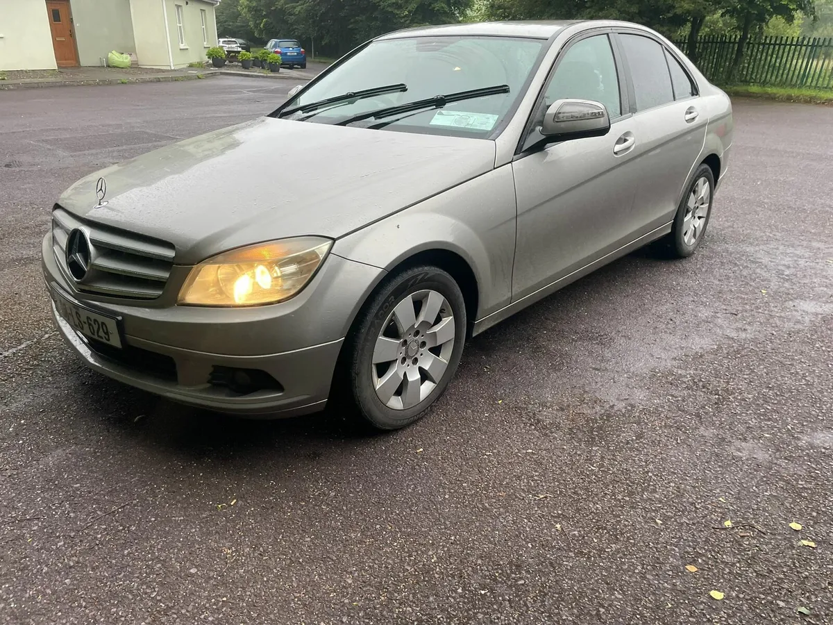 Mercedes c180 automatic - Image 2