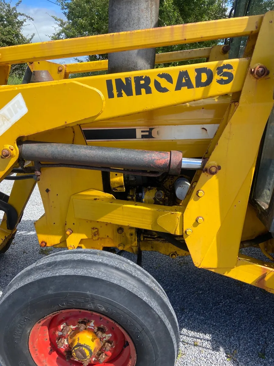 Ford 4000 Industrial Tractor - Image 3