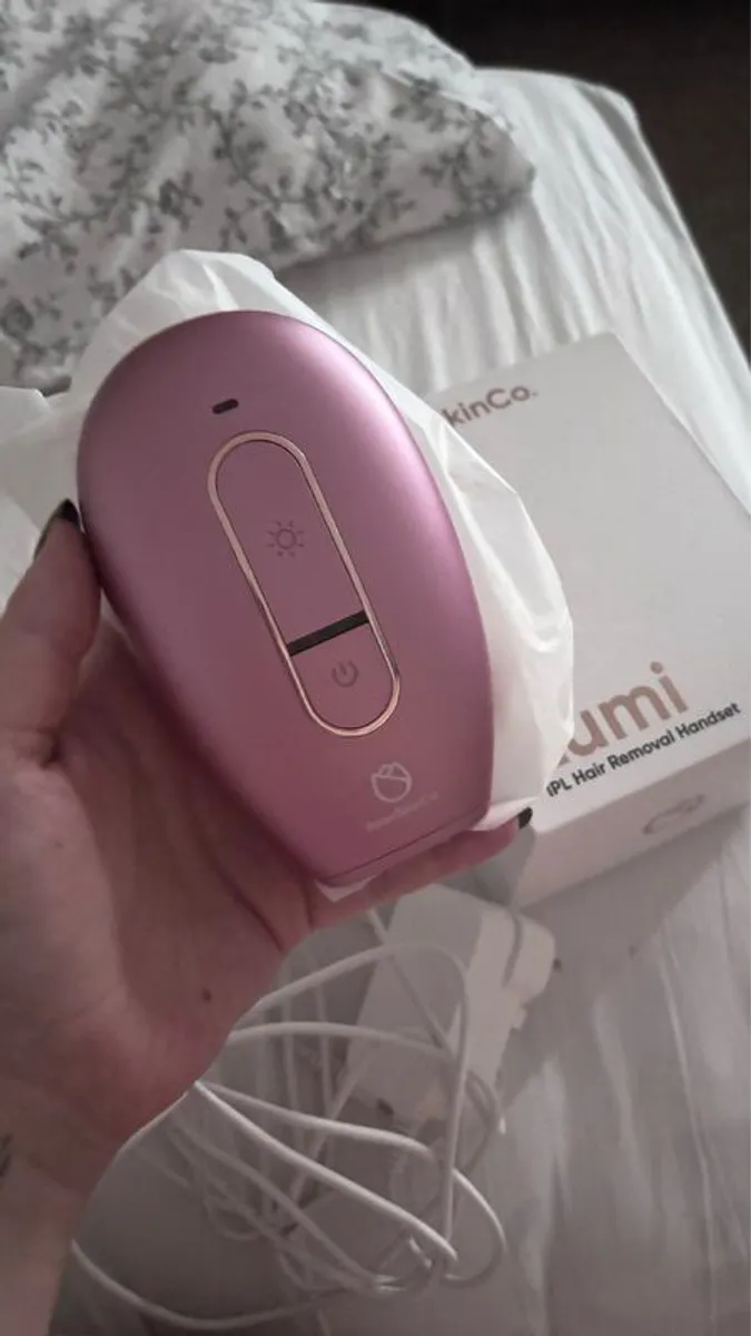 IPL Hair Removal - Lumi