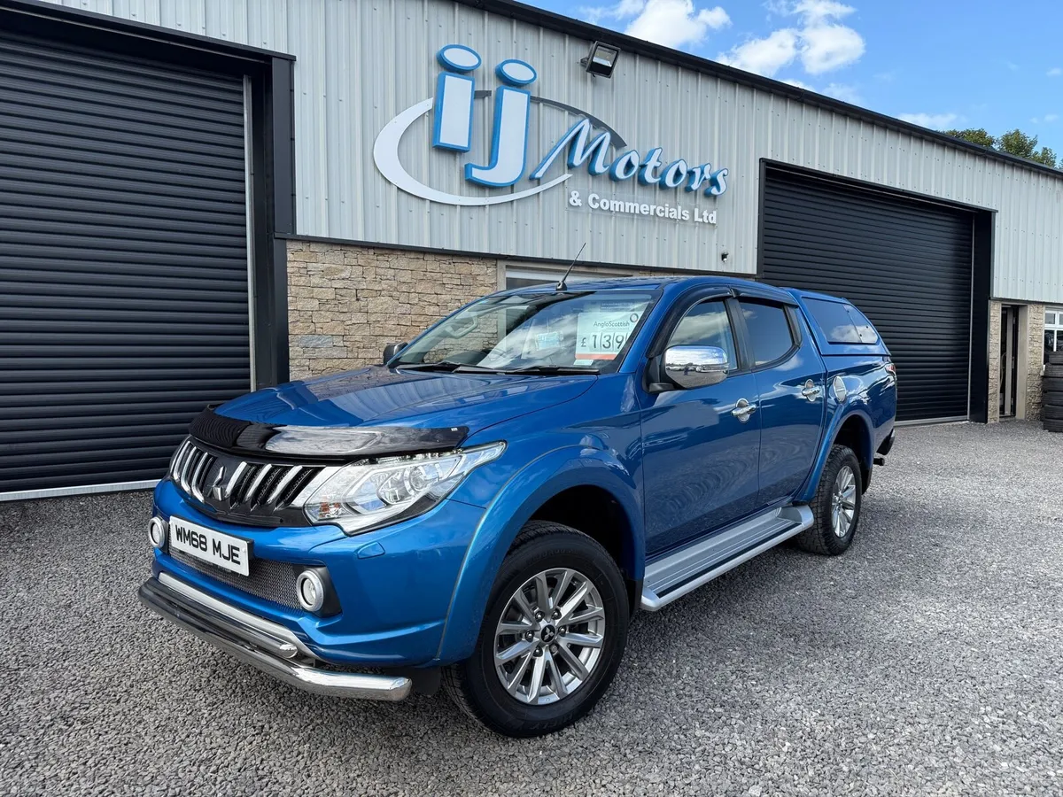19 MITSUBISHI L200 2,4 D-ID BARBARIAN LIKE NEW - Image 3